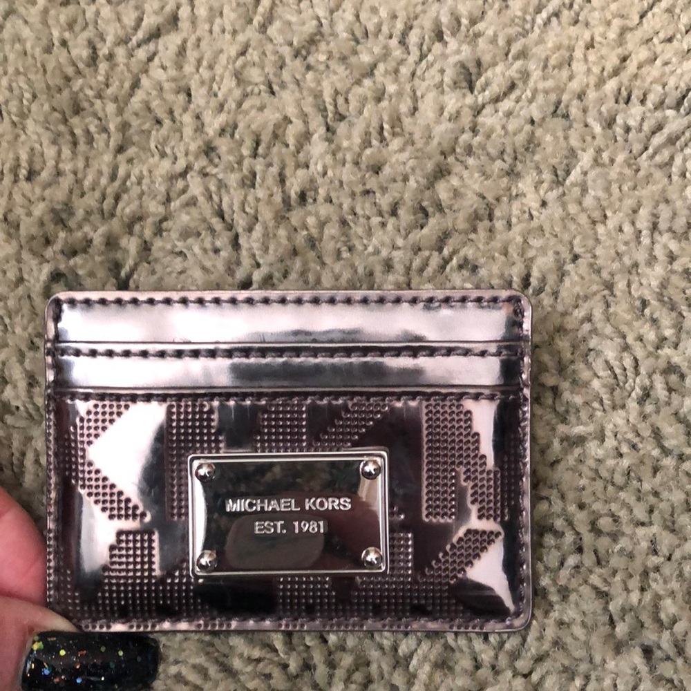 Michael kors slim wallet
